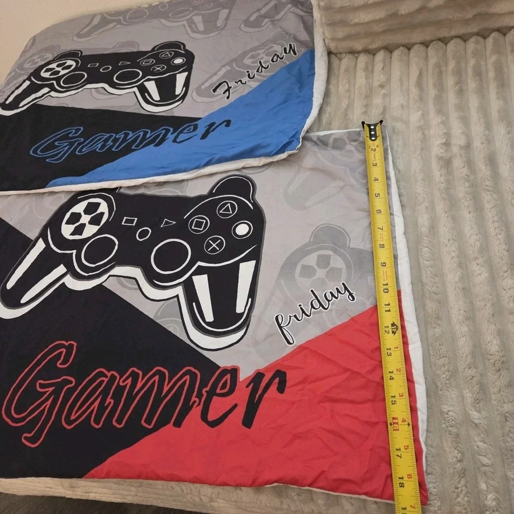 Set Of 2 Gamer Pillow Cases Blue Red Gaming Friday